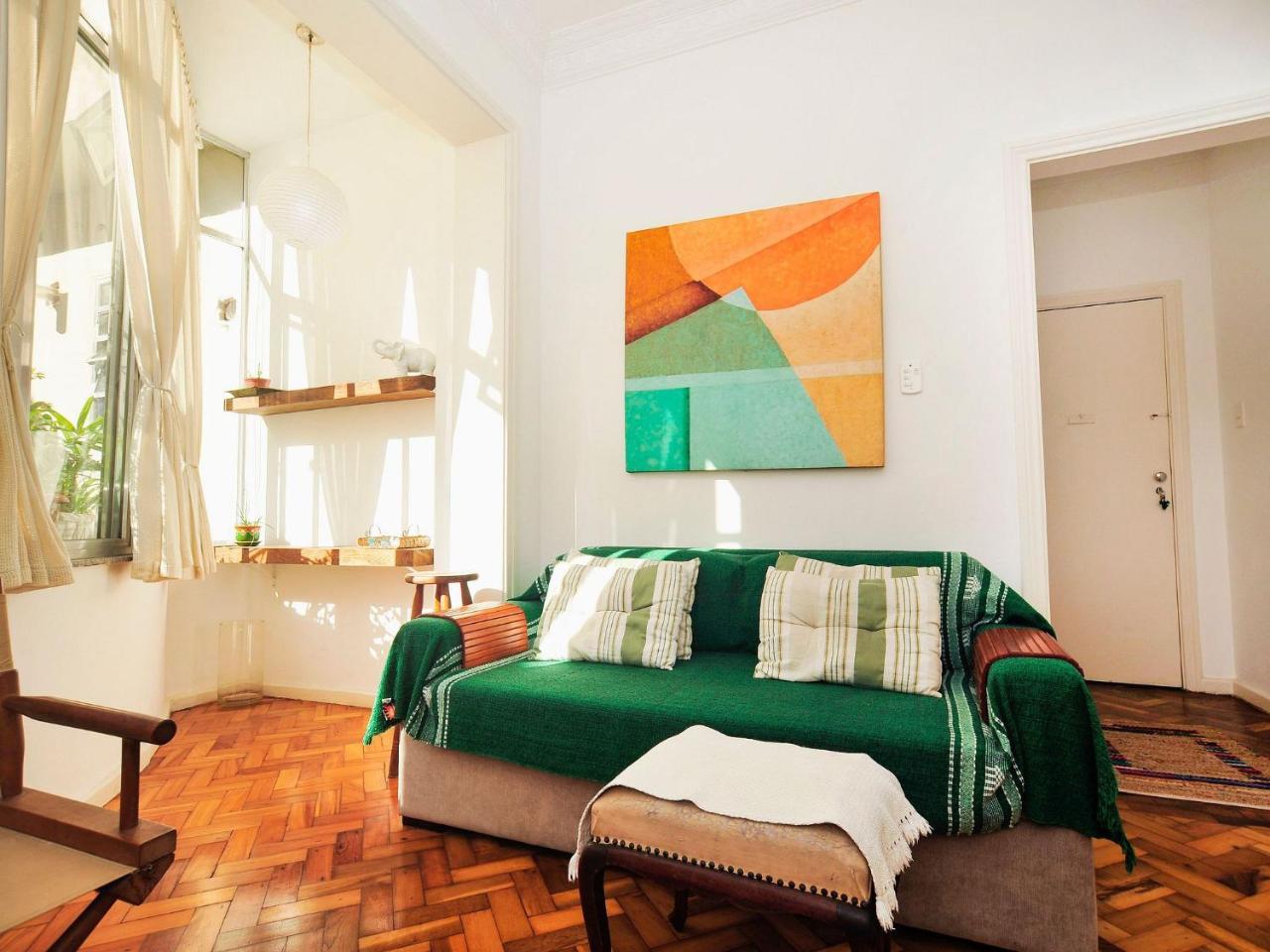 Apartamento Omar Do Rio - Gc 1002 Apartamento 2qtos, Completo Com Garagem, Internet 120mbps, A 150metros Da Praia De Ipanema E Do Metro, 05 Minutos Da Praia De Copacabana *
